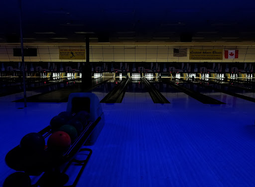 Bowling Alley «Sterling Lanes», reviews and photos, 33200 Schoenherr Rd, Sterling Heights, MI 48312, USA