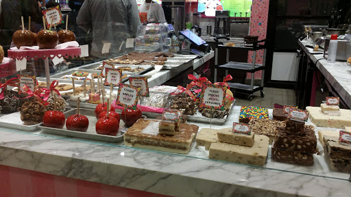 Shopping Mall «Santa Monica Place», reviews and photos, 395 Santa Monica Place, Santa Monica, CA 90401, USA