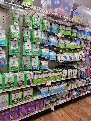 Pet Supply Store «Pet Supermarket», reviews and photos, 2339 NW 13th St, Gainesville, FL 32609, USA