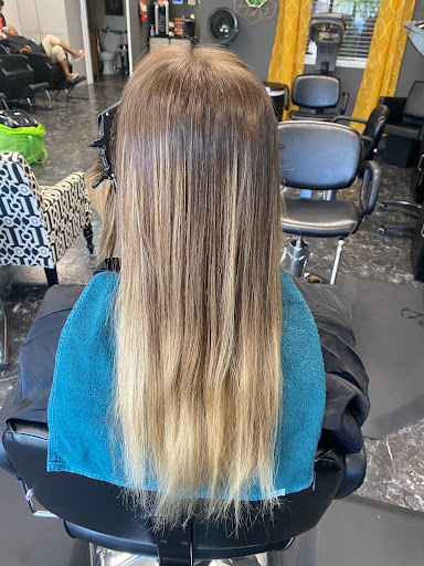 Hair Salon «The Parlor Salon And Spa», reviews and photos, 710 Memorial Blvd #130, Murfreesboro, TN 37129, USA