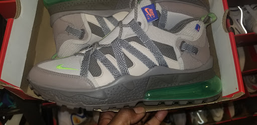 Clothing Store «Nike Factory Store», reviews and photos, 2700 Potomac Mills Cir #511, Woodbridge, VA 22192, USA