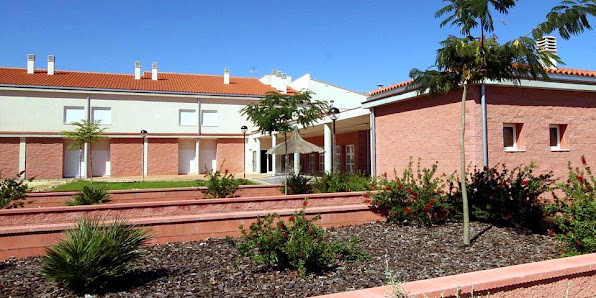 Solimar Guadassuar - Residencia de mayores Carrer Benimuslem, 11, 46610 Guadassuar, Valencia, España