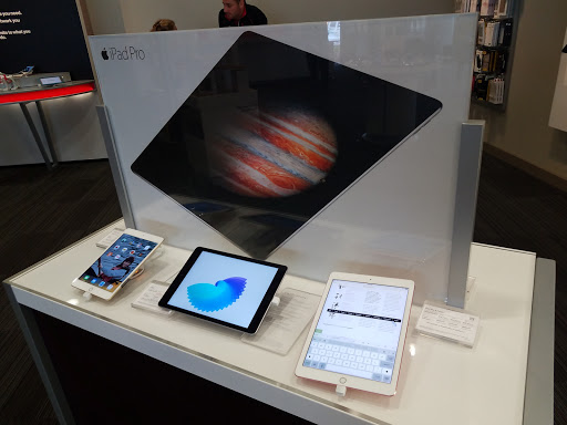 Cell Phone Store «Verizon», reviews and photos, 411 E 23rd St, Panama City, FL 32405, USA