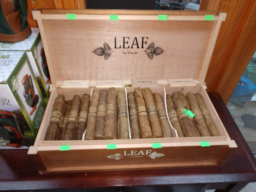 Tobacco Shop «M & I Smoke Shop», reviews and photos, 1239 S Higley Rd #104, Mesa, AZ 85206, USA