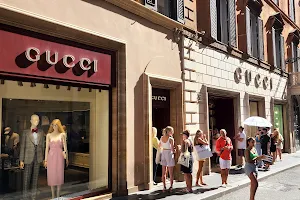 Gucci - Roma Flagship image