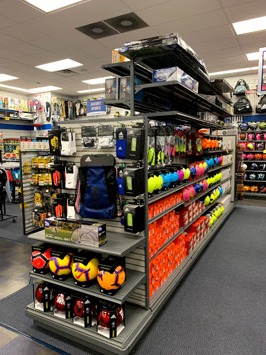 Sporting Goods Store «Big 5 Sporting Goods», reviews and photos, 745 S Main St, Cottonwood, AZ 86326, USA