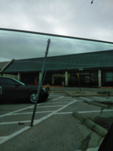 Grocery Store «Kroger», reviews and photos, 514 S Carrier Pkwy, Grand Prairie, TX 75051, USA