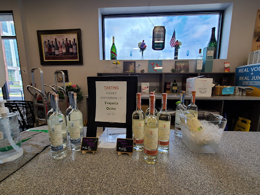 Liquor Store «Montgomery County Liquor & Wine - Downtown Rockville», reviews and photos, 300 N Washington St, Rockville, MD 20850, USA