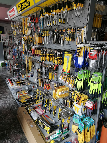 Αξιολογήσεις για το ΠΑΝΕΜΠΟΡΙΚΗ ΖΗΣΗ ΜΑΡΙΑ στην Μεσσάπια - Υδραυλικός