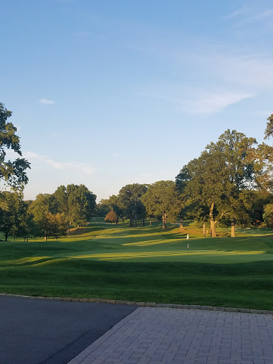 Golf Course «Quaker Ridge Golf Club», reviews and photos, 146 Griffen Ave, Scarsdale, NY 10583, USA