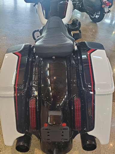 Motorcycle Dealer «Woodstock Harley-Davidson», reviews and photos, 2235 S Eastwood Dr, Woodstock, IL 60098, USA