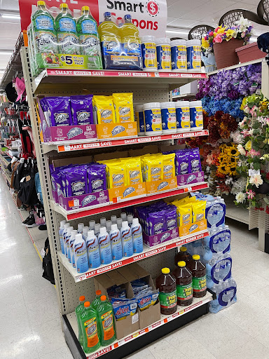 Dollar Store «FAMILY DOLLAR», reviews and photos, 2908 W Euless Blvd, Euless, TX 76040, USA