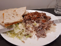 Plats et boissons du Restaurant de döner kebab Ozlem à Paris - n°8