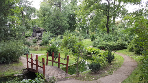 Chotek Gardens