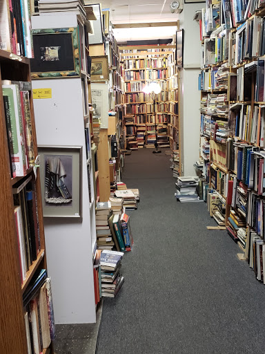 Used Book Store «Yes Books», reviews and photos, 589 Congress St, Portland, ME 04101, USA