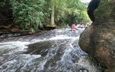 Than Thong Waterfall image