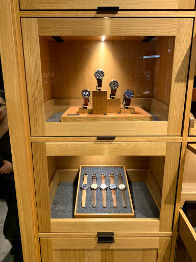 Watch Store «Shinola Boston Store», reviews and photos, 800 Boylston St #131, Boston, MA 02199, USA