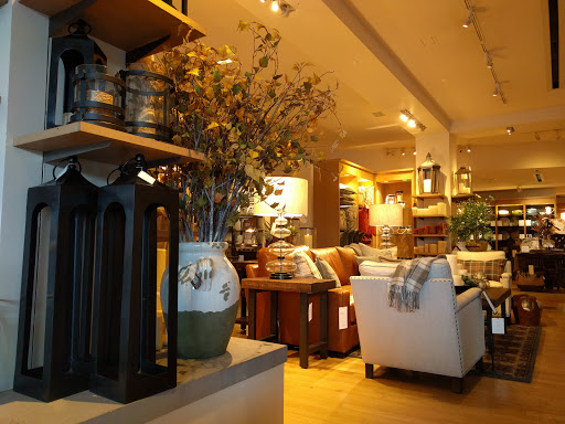 Pottery Barn, 2390 Market St, San Francisco, CA 94114, USA, 