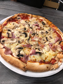 Pizza du Pizzeria La Pastoria à Les Rousses - n°11