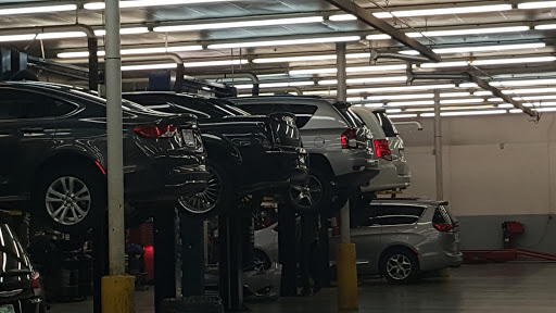 Car Dealer «Southfield Chrysler Dodge Jeep Ram», reviews and photos, 28100 Telegraph Rd, Southfield, MI 48034, USA