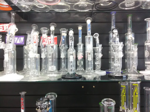 Tobacco Shop «HWY 6 SMOKE SHOP», reviews and photos, 6810 S Texas 6, Houston, TX 77083, USA