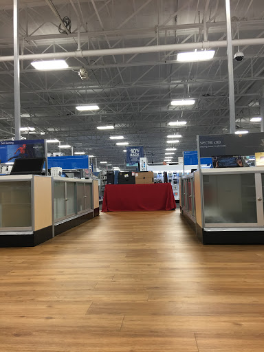 Electronics Store «Best Buy», reviews and photos, 2833 W Ridge Rd, Rochester, NY 14626, USA