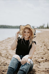 Julia St John Photography - Photo 3 - Car repair in , Flint