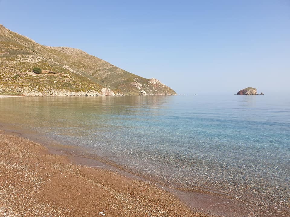 Lethra beach的照片 带有宽敞的海湾