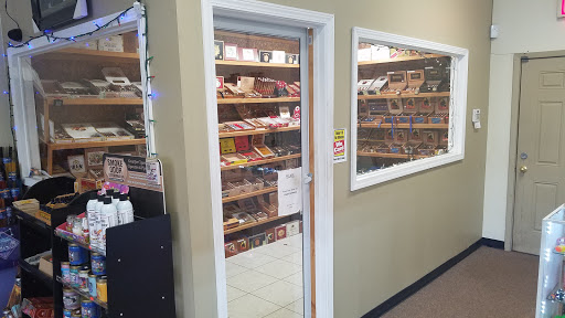 Tobacco Shop «Tobacco Cigar», reviews and photos, 1596 N Farnsworth Ave, Aurora, IL 60505, USA