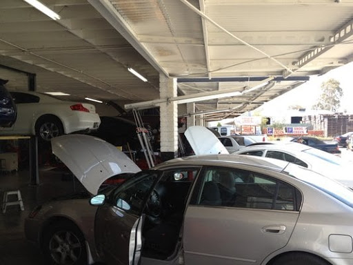 Auto Repair Shop «One Way Auto Repair & Services», reviews and photos, 1562 W Embassy St, Anaheim, CA 92802, USA