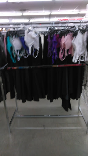 Thrift Store «The Salvation Army Family Store & Donation Center», reviews and photos