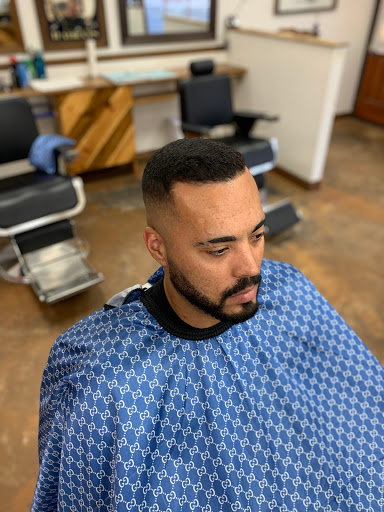 Barber Shop «1927 Barbershop & Shave Parlor», reviews and photos, 5800 Santa Rosa Rd #131, Camarillo, CA 93012, USA