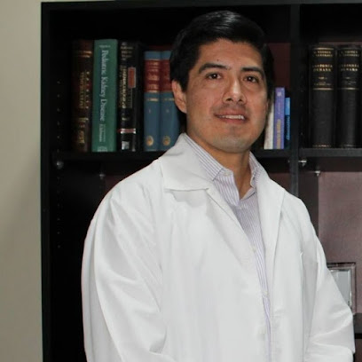 Dr. Omar García Solís, Angiólogo