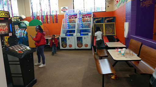 Roller Skating Rink «Dr. Martin Luther King, Jr. Roller Skating and Bowling Center», reviews and photos, 1219 W 76th St, Chicago, IL 60620, USA