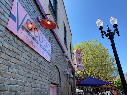 Donut Shop «Voodoo Doughnut», reviews and photos, 22 SW 3rd Ave, Portland, OR 97204, USA