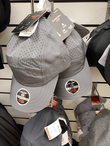 Department Store «T.J. Maxx», reviews and photos, 7555 W Hillsborough Ave, Tampa, FL 33615, USA