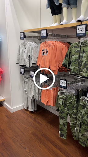 Clothing Store «Gap Outlet», reviews and photos, 12801 W Sunrise Blvd, Sunrise, FL 33323, USA