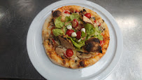 Plats et boissons du Pizzeria Pizza Vitto à Savigneux - n°11