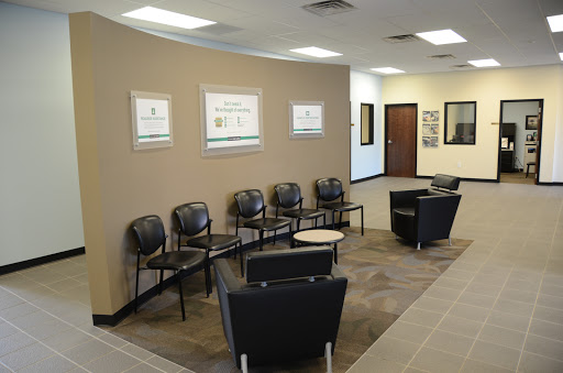 Used Car Dealer «Enterprise Car Sales», reviews and photos, 815 Blankenbaker Pkwy, Louisville, KY 40243, USA