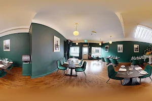 10 West Bistro & Cocktail Lounge - Restaurant Wexford image