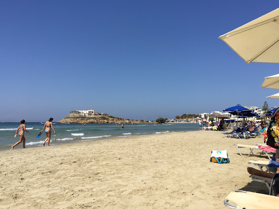 Agios Georgios Plajı
