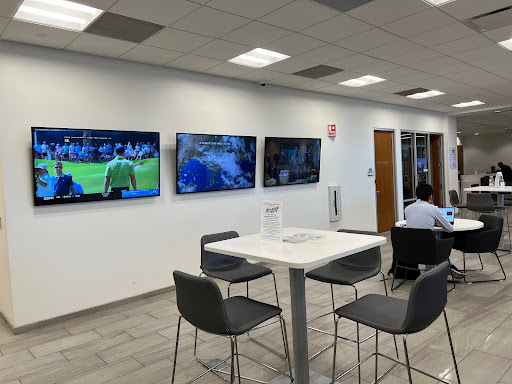 Lexus Dealer «Lexus of Pleasanton», reviews and photos, 4345 Rosewood Dr, Pleasanton, CA 94588, USA