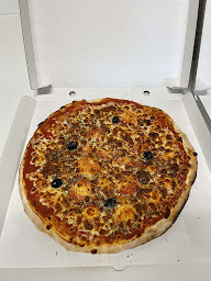 Photo n°3 de Scooter Pizz à Roussillon ()