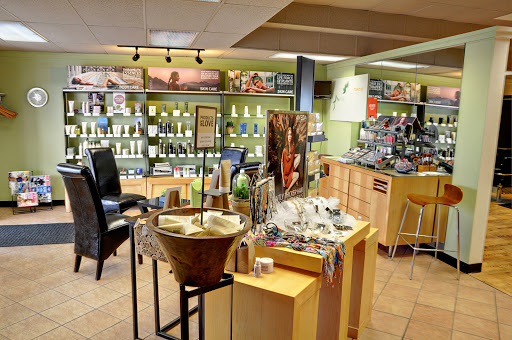 Beauty Salon «Contempo Salon Spa», reviews and photos, 3343 Hillcrest Rd, Dubuque, IA 52002, USA