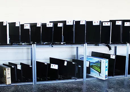 Pawn Shop «14K Pawn», reviews and photos, 1900 N Wayne Rd, Westland, MI 48185, USA