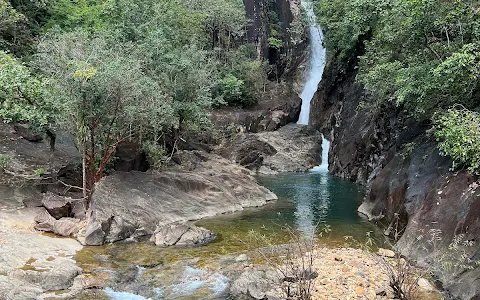 Khlong Phlu Waterfall image