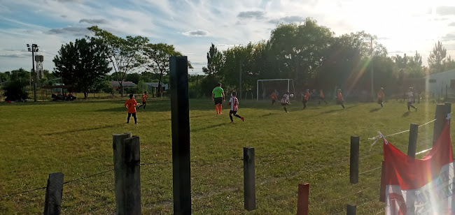 Opiniones de Cancha Baby Fútbol IASA en Salto - Campo de fútbol