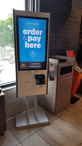 Shopping Mall «Oregon City Shopping Center», reviews and photos, I-205, Oregon City, OR 97045, USA