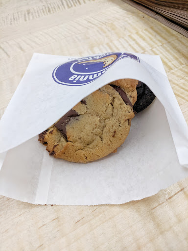 Cookie Shop «Insomnia Cookies», reviews and photos, 4314 Monarch Way, Norfolk, VA 23508, USA