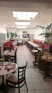 Atmosphère du Restaurant français Le Chanzy à Montluçon - n°20